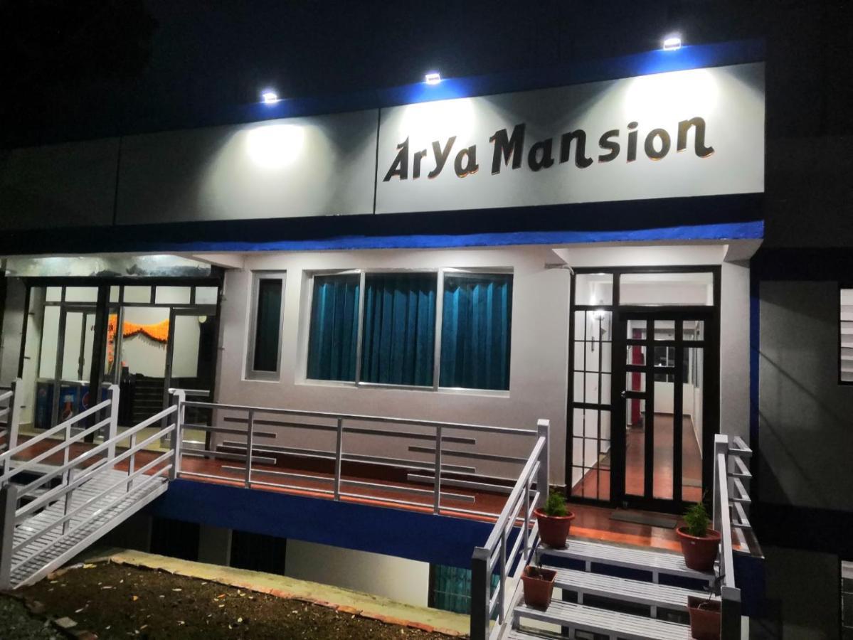 Hotel Arya Mansion Lansdowne Esterno foto